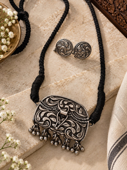 Nakashi Jharokha Necklace Set