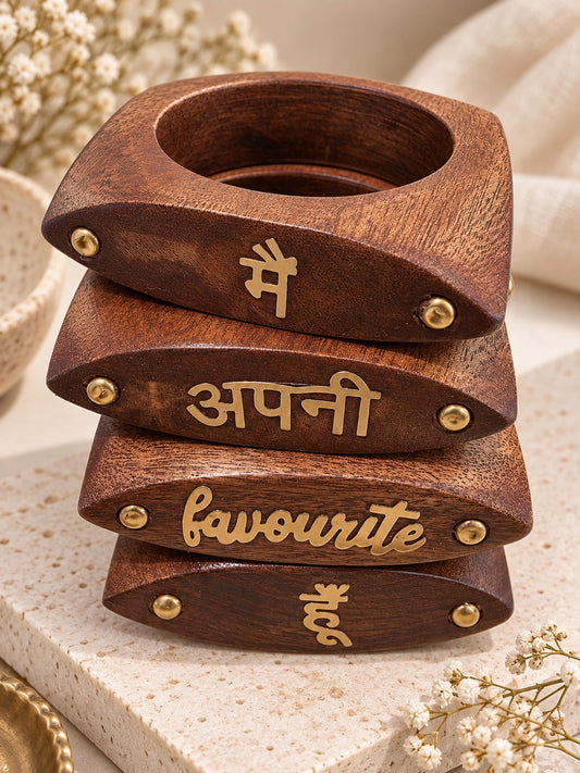 Main Apni Favourite Hoon Wooden Bangle Set