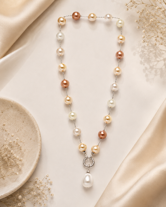 Pearl Éclat Pendant Necklace